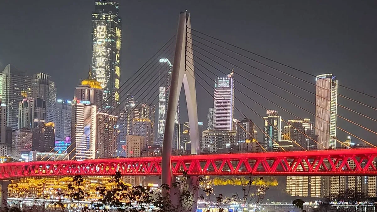 Registro fotográfico documental de A revolução habitacional da China redefine o conceito de moradia: como mega-edifícios autônomos e a descentralização urbana desenham o futuro das cidades - Foto: Reprodução / Monitor Mercantil