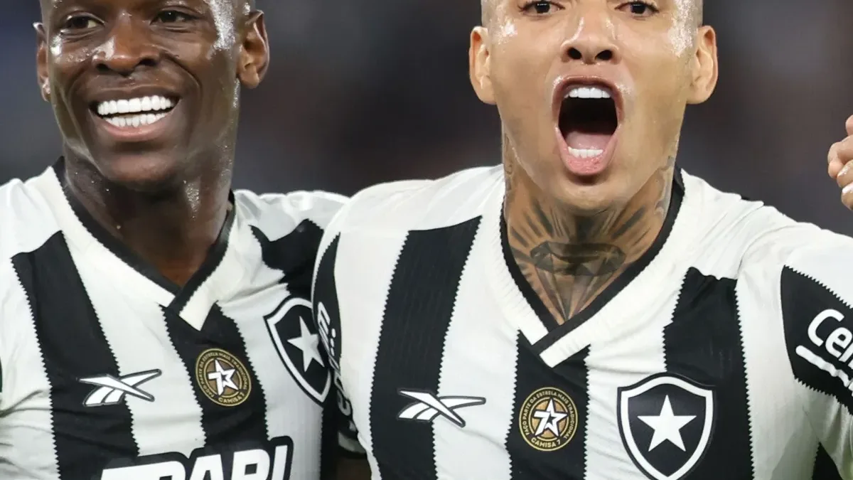 Registro fotográfico documental de Palmeiras e Botafogo reabrem clássico decisivo na Libertadores - Foto: Reprodução / CNN Brasil