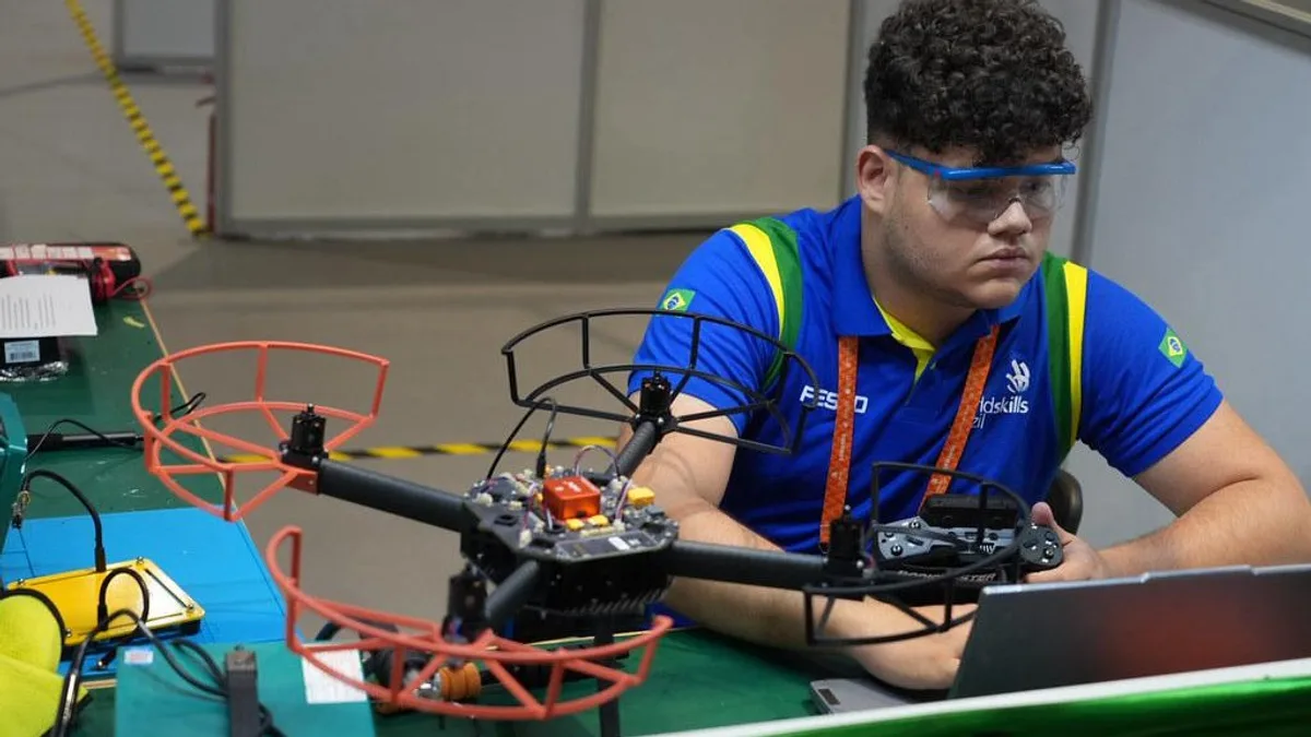 Registro fotográfico documental de De drones a próteses: as 7 novas profissões que entram na 'Copa do Mundo' técnica de 2026 - Foto: Reprodução / Divulgação Oficial / Imprensa